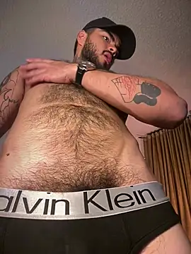 Benjii Carter1 online show from July 14, 1:40 am