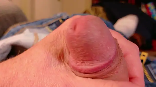 Littlebits1234 online show from April 13, 6:19 pm