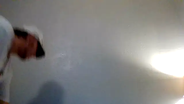 Tallhungandcloudy online show from March 8, 2:04 am