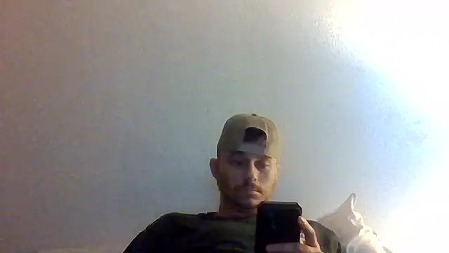 Tallhungandcloudy online show from March 3, 11:44 pm