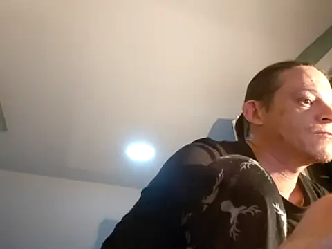 ShadowLove85 online show from April 9, 1:14 am