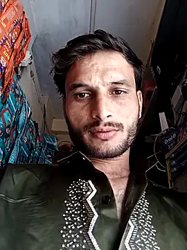 Beinghorny83 online show from April 4, 6:21 am