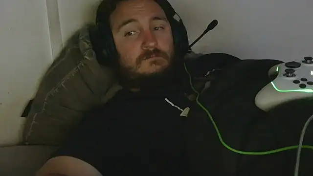 pbilip7787 online show from March 2, 10:50 pm