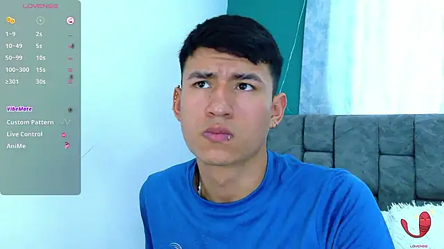 NicolasTorrez online show from February 12, 9:32 pm