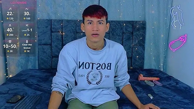 NicolasTorrez online show from March 31, 3:41 am