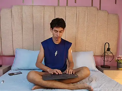 skinny jean  online show from February 26, 8:32 pm