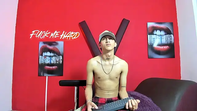 BOYS PLAY online show from March 11, 4:41 am