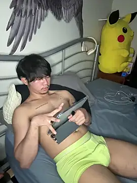 knownasreign online show from March 21, 8:19 am