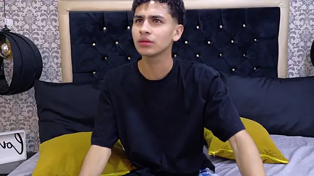 Dark Sultan online show from February 17, 9:35 pm