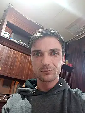 UncleDukiJr online show from February 17, 2:38 pm