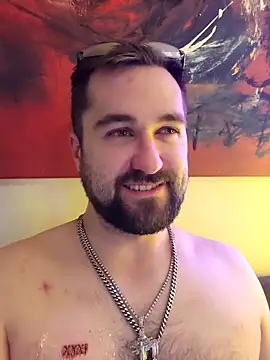 LargeLith online show from April 17, 9:50 pm