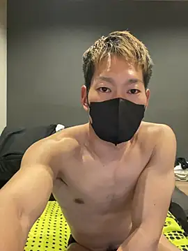 ryuaaaaa online show from April 8, 5:32 pm