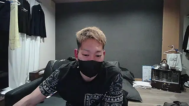 ryuaaaaa online show from March 12, 5:31 pm