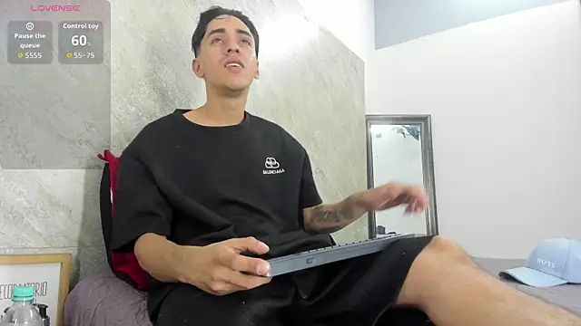 Mick-lollipop online show from April 6, 8:09 pm