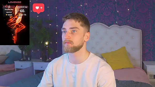 Dexter Raze online show from April 5, 7:27 am