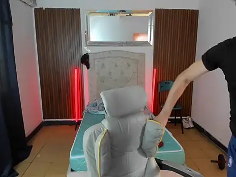 juan and luke online show from April 14, 12:16 pm