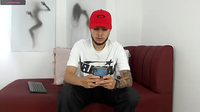 luxesmith online show from February 25, 3:07 am