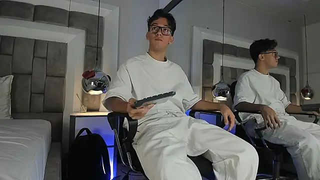 Austin Reedss online show from March 3, 12:34 pm