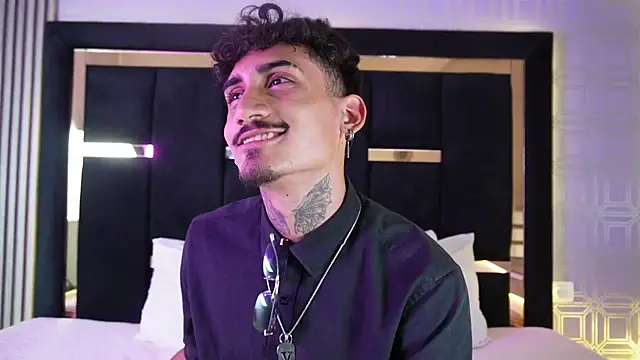 Dark Eros  online show from March 6, 8:06 pm