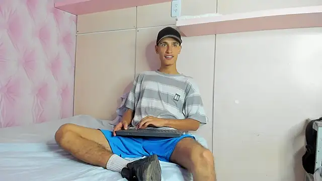 Thiagoduarte  online show from February 27, 12:06 pm