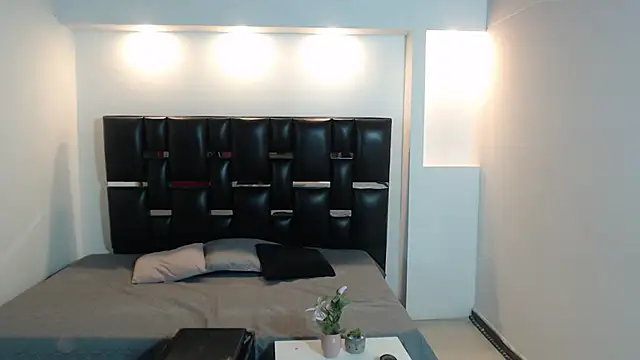 IMPERIASTUDIOS3 online show from March 5, 10:17 pm