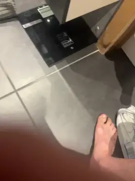 KillianLau26510 online show from March 29, 11:49 pm