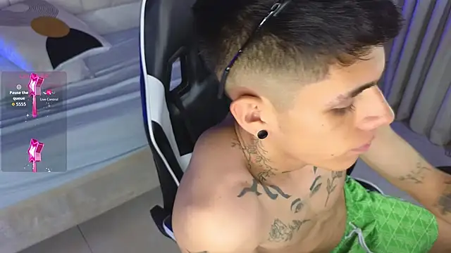 Tommy valverde online show from March 15, 12:51 am