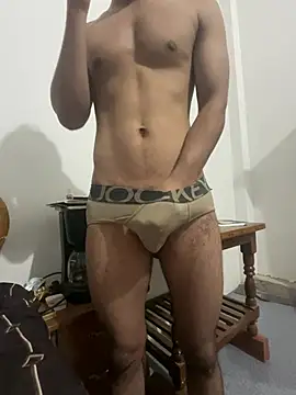 adiii283 online show from July 19, 9:26 am