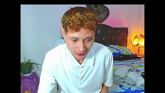  Santi2 online show from March 18, 3:20 am