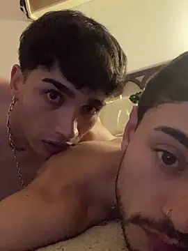 Lucasss2204 online show from March 17, 5:54 am