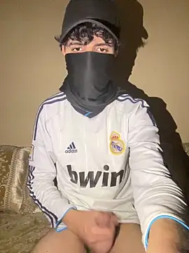 marouaN197 online show from March 18, 10:24 pm