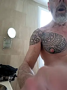 XXX666HEIL online show from April 14, 12:38 pm