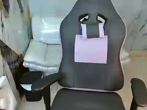 taylor bigdick18 online show from March 15, 2:08 am