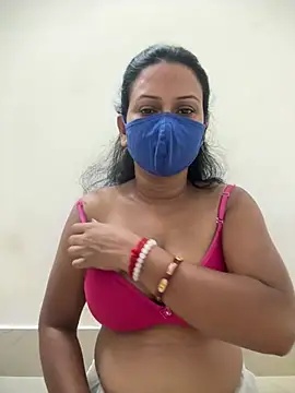 angelmoumita online show from April 7, 5:35 pm