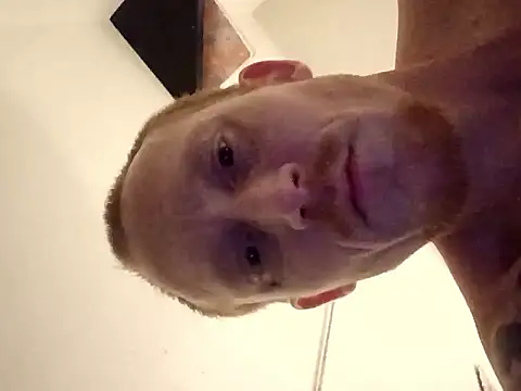 Lovemcurvy69 online show from April 5, 5:48 am