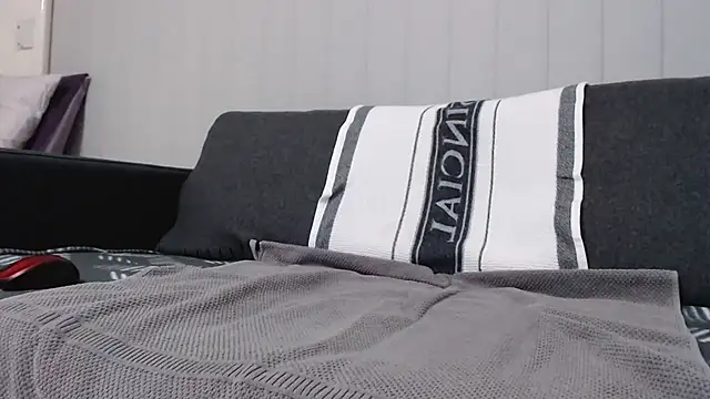 lilchristianxh online show from February 13, 7:47 am