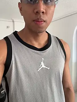 Paulcreewx online show from March 27, 7:37 pm