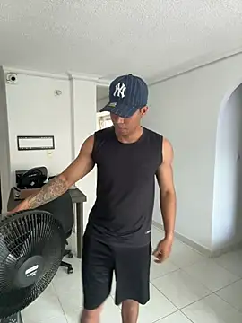 Paulcreewx online show from March 24, 10:24 pm