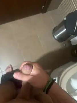 nikos 17 online show from April 20, 8:55 pm