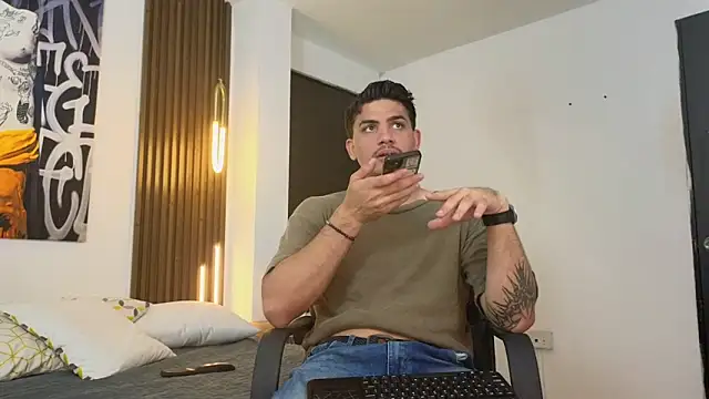 MrAdonis  online show from March 11, 7:43 pm