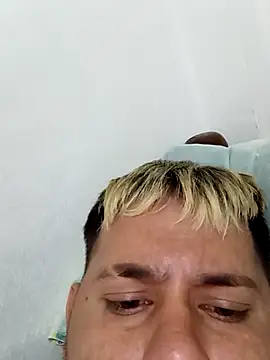 Tupapaciito online show from April 3, 4:31 am