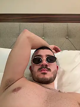 s eren online show from March 8, 8:24 pm