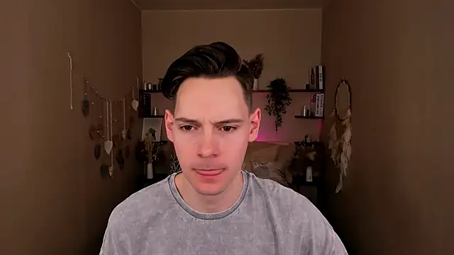 Martin Perry online show from April 4, 9:23 pm