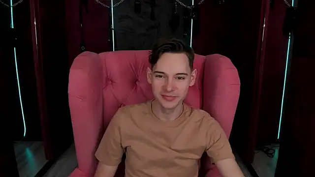 Martin Perry online show from April 7, 12:16 pm