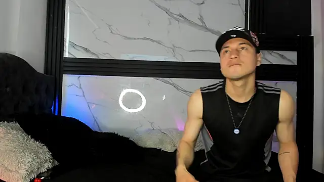 ThiagoFerrero Hot online show from March 17, 2:19 pm