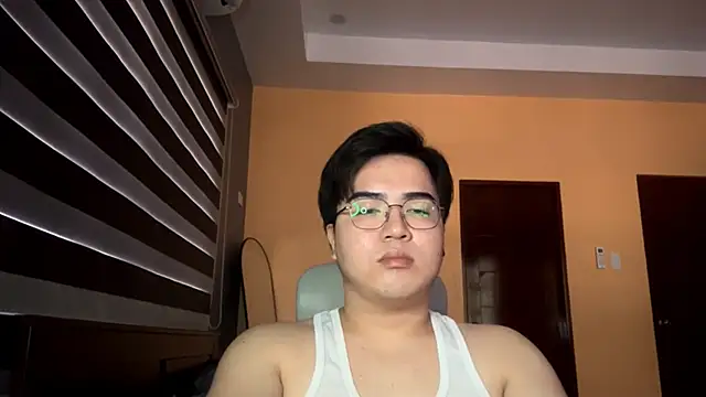 SinfulLuca online show from March 10, 3:23 am