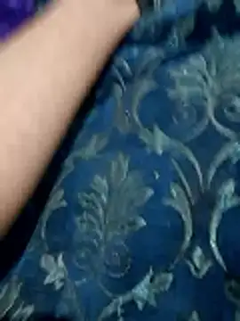 niyeek556 online show from April 11, 10:13 pm