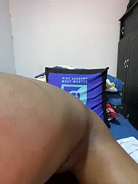 Terry   00 online show from May 13, 4:09 am
