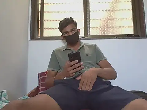 Roy3 2 online show from April 16, 6:24 am