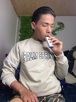  Camilo fox online show from April 8, 4:46 am